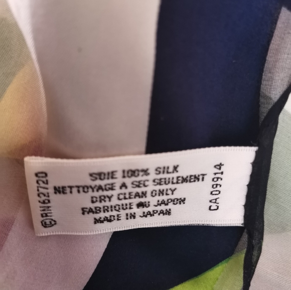 Vintage square Adrienne Vittadini Silk Scarf 36" - Picture 3 of 4